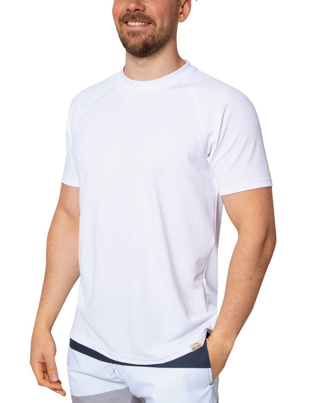 UV T-Shirt für Herren Outdoor Rundhals weiß angezogen