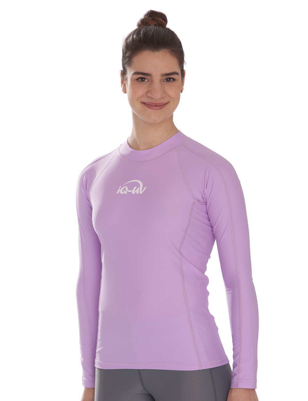 UV-Schutz Shirt Damen langarm UV-Schutzfaktor purple angezogen